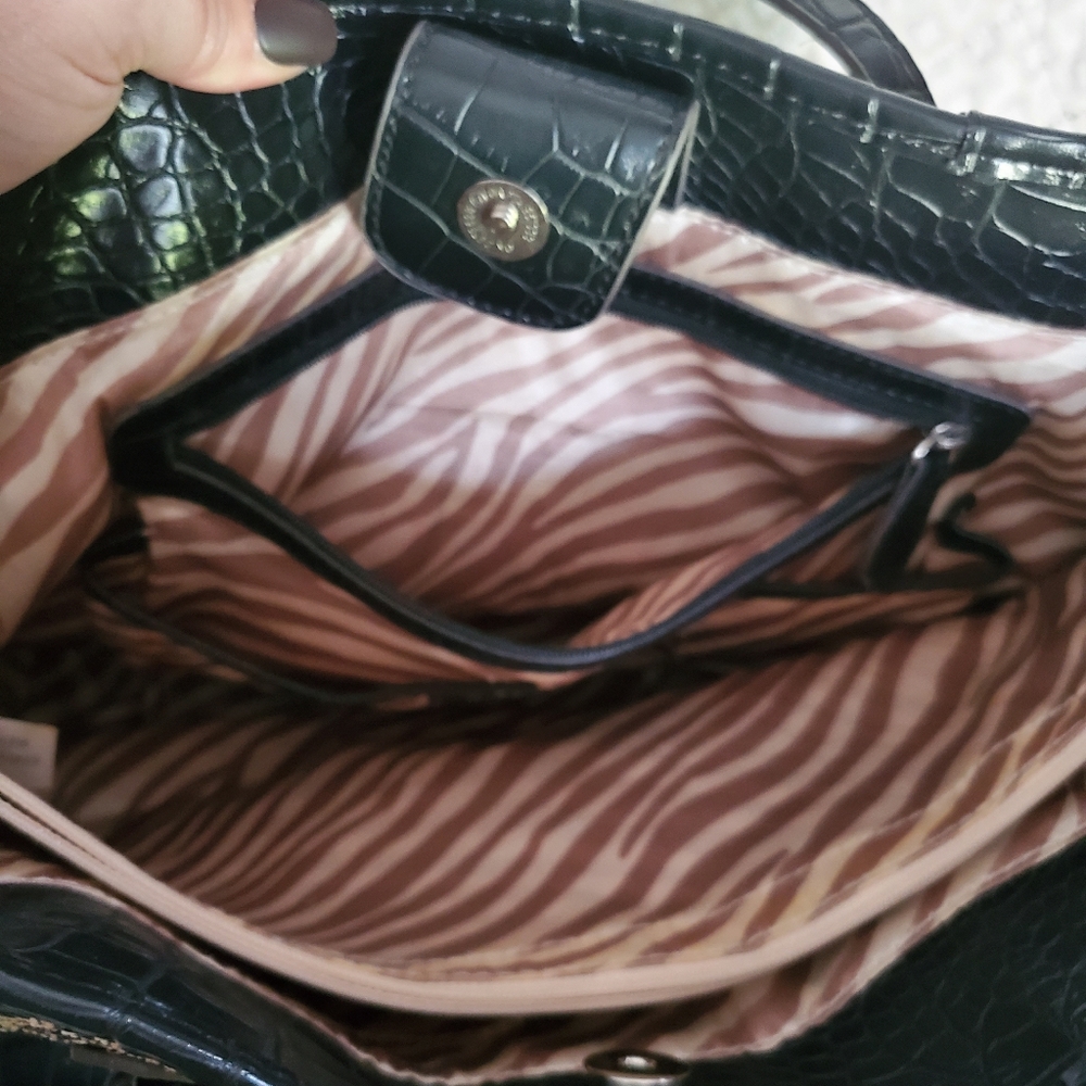 Purse - Picture 3 of 4